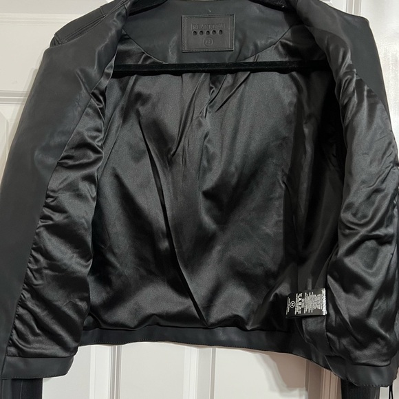 Blank NYC Black Vegan Leather Moto Jacket, Ribbed Inner Sleeves NWT - Picture 3 of 6
